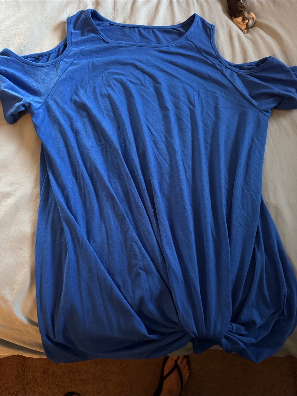 Cold-Shoulder Knot Front Women's Tee in Blue